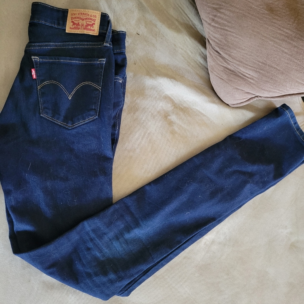 Levi's 711 Woman's Skinny Jeans